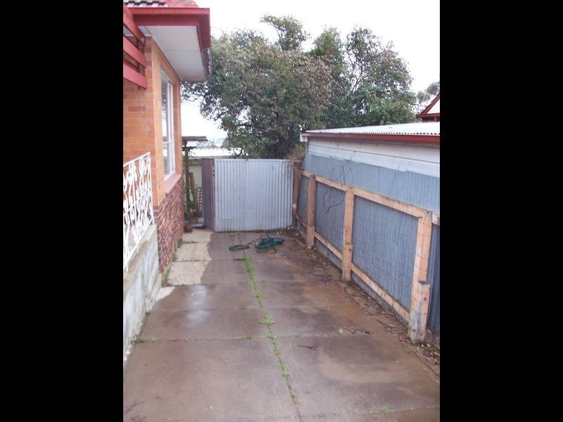 14 Mcgowan Road, Para Hills SA 5096