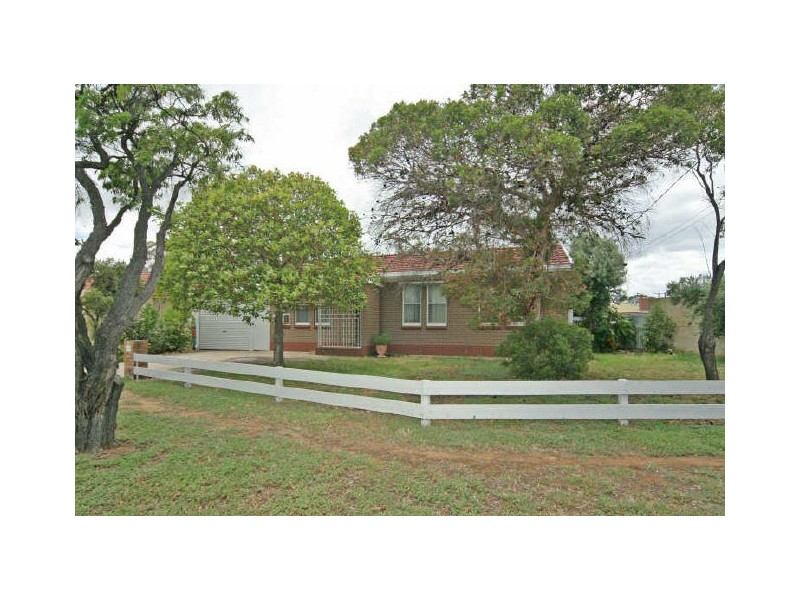 2 Heron Place, Seaton SA 5023