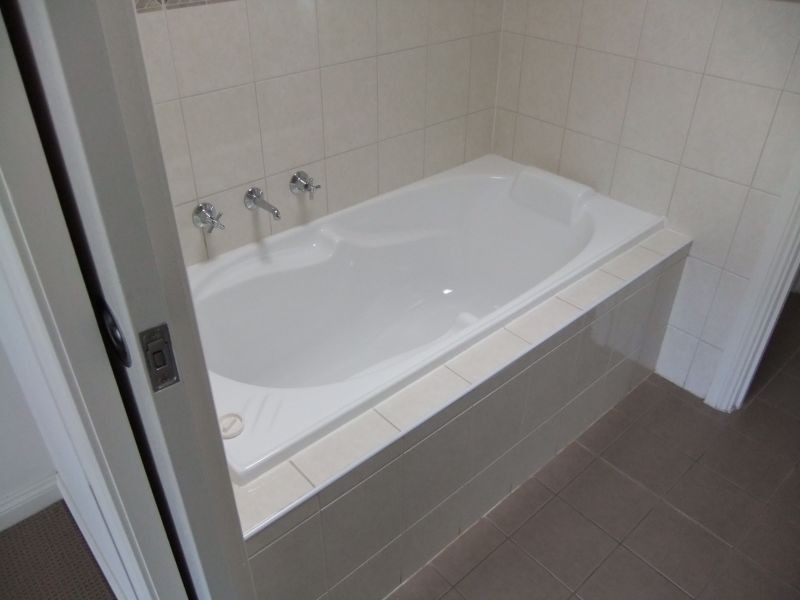 37 Fleming Crescent, Mansfield Park SA 5012