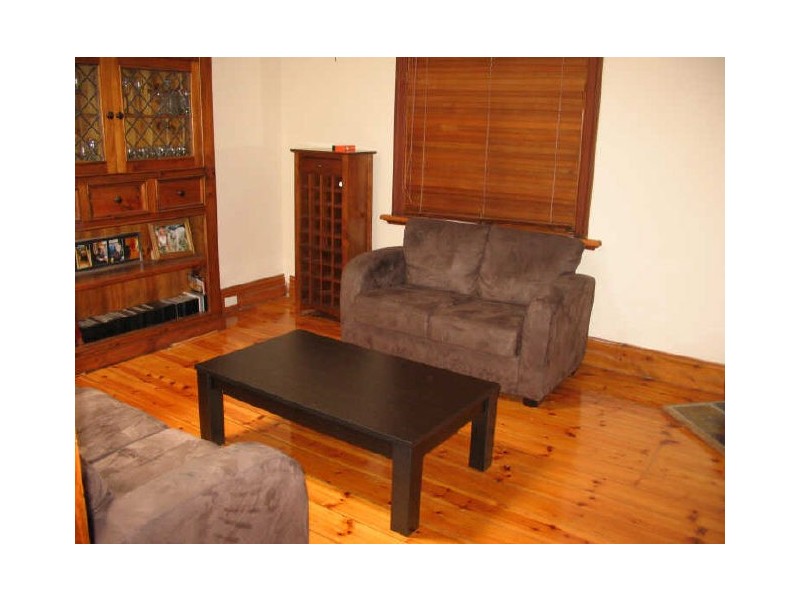 2 Victoria Street, Albert Park SA 5014