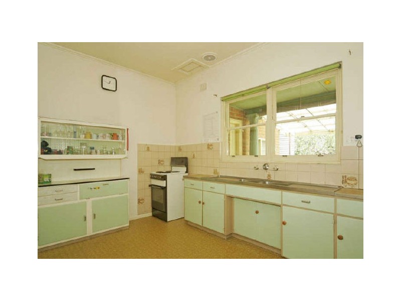 63 Clark Terrace, Seaton SA 5023