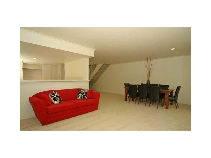 7 Carrondown Walk, Brompton SA 5007