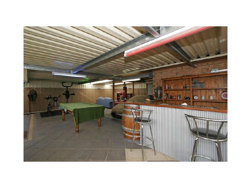 9 Trundle Court, Parafield Gardens SA 5107