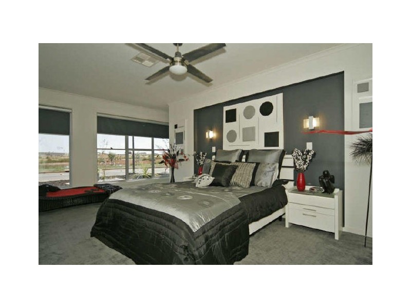 44 Waterside Drive, Burton SA 5110