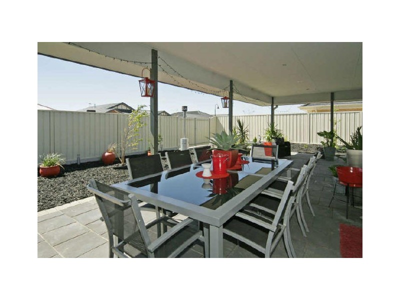 44 Waterside Drive, Burton SA 5110