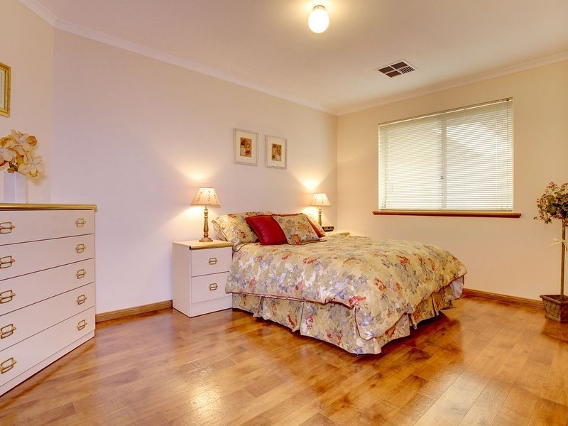 16 Melbourne Place, Alberton SA 5014