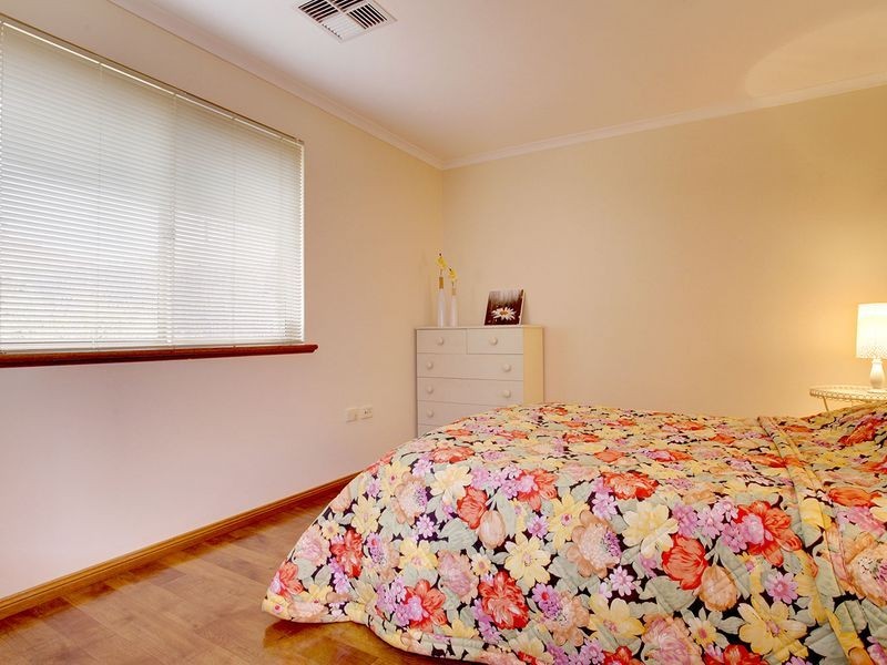 16 Melbourne Place, Alberton SA 5014