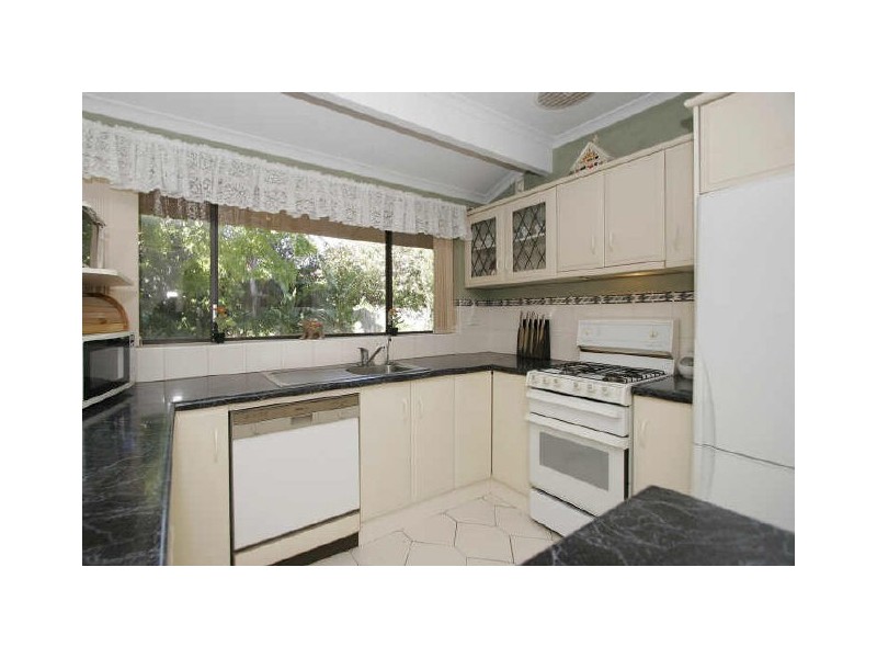 5 Mara Place, West Lakes SA 5021