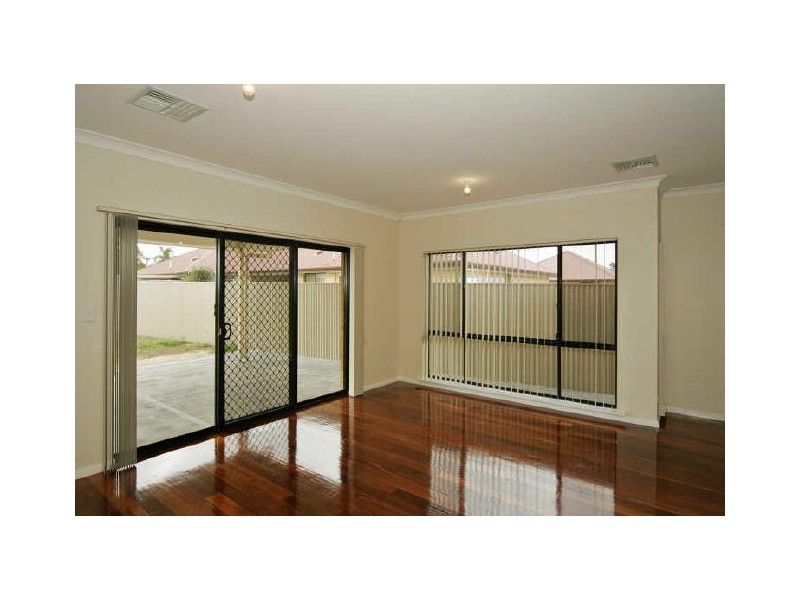 4 Essex Street, Mansfield Park SA 5012