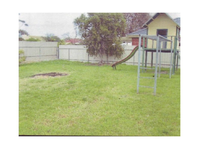 7 Lucerne Grove, Findon SA 5023