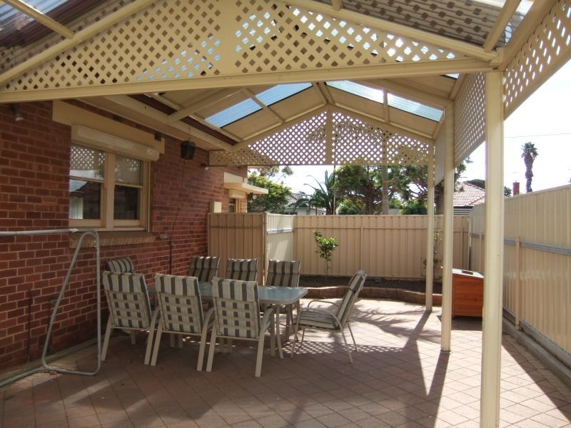 4 Fortisgreen Avenue, Pennington SA 5013