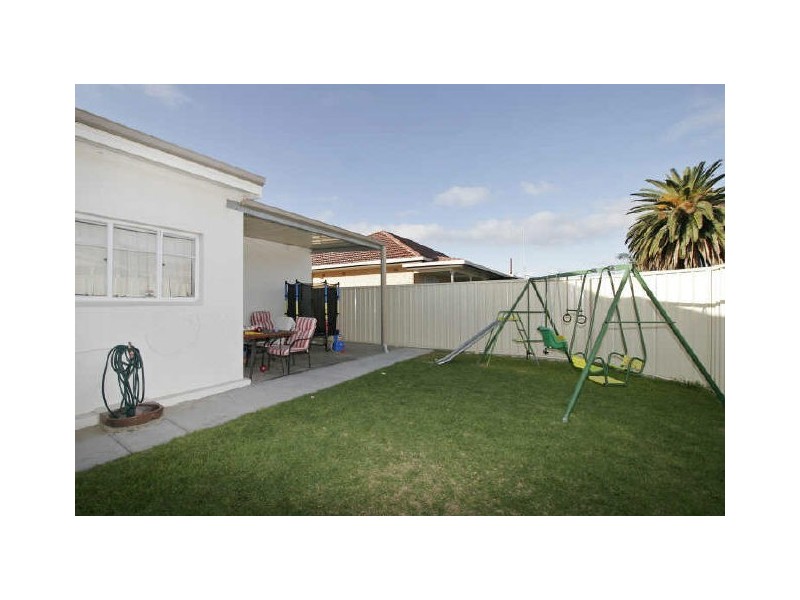 55 Russ Avenue, Seaton SA 5023