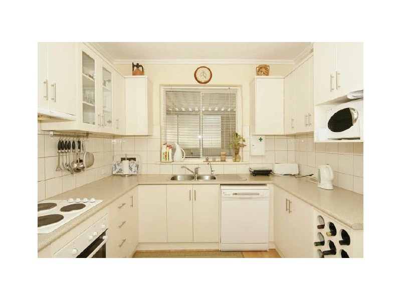 11 Broadford Crescent, Findon SA 5023