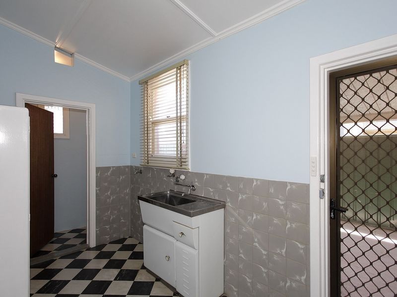 58 Ledger Road, Woodville South SA 5011