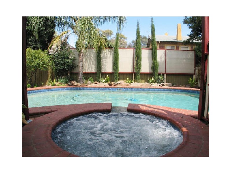 88 Woodville Rd, Woodville SA 5011