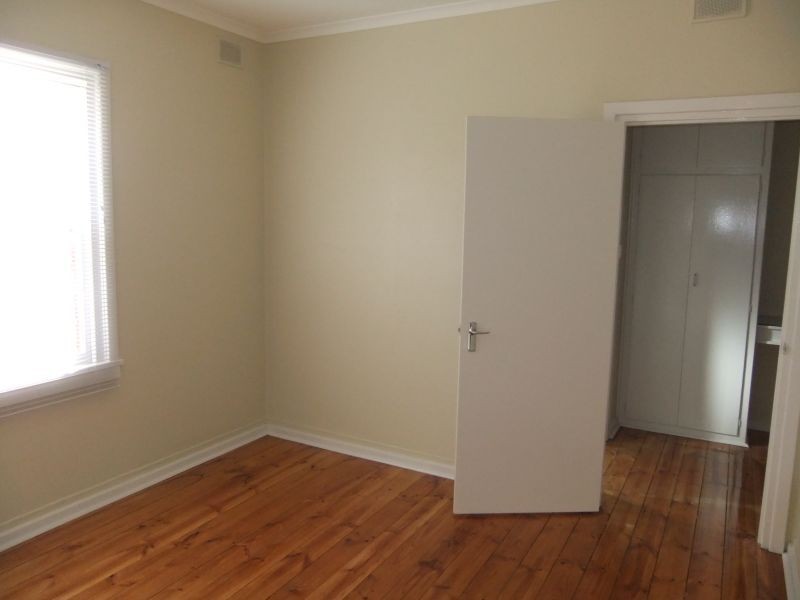 30 Second Avenue, Woodville Gardens SA 5012