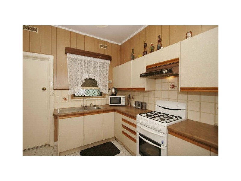 12 Wynette Street, Pennington SA 5013