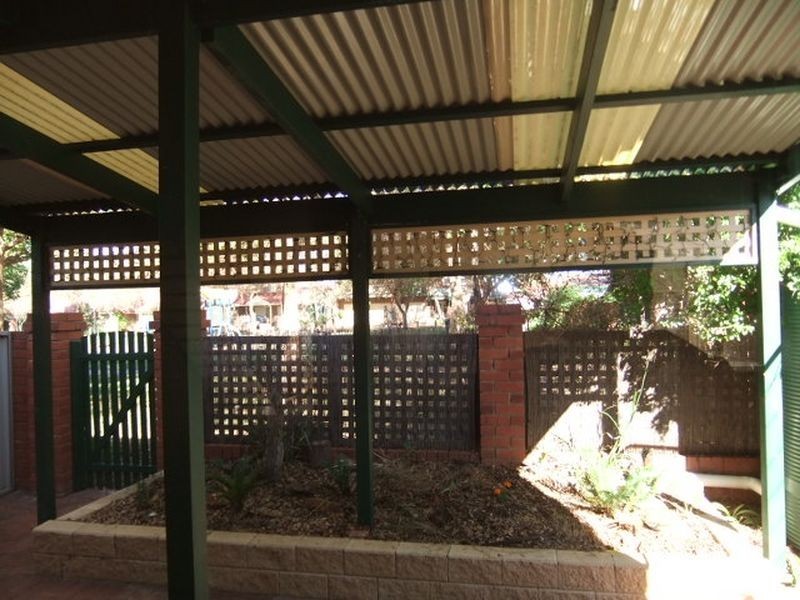7 Carrondown Walk, Brompton SA 5007