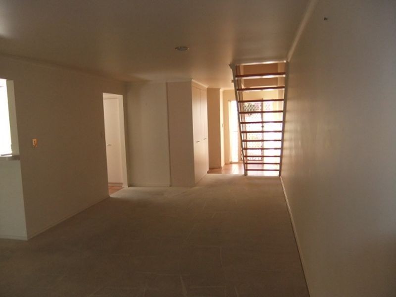 7 Carrondown Walk, Brompton SA 5007
