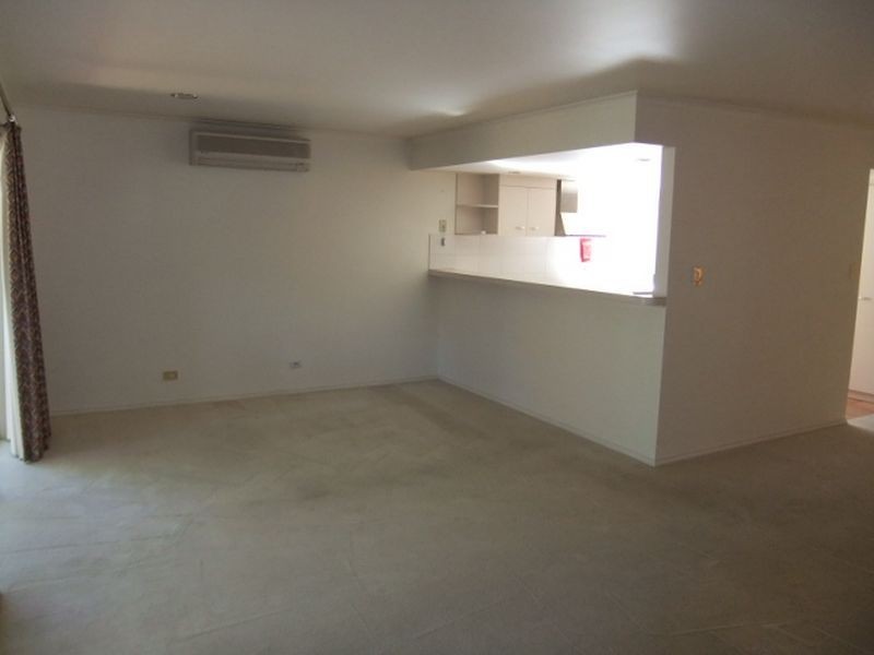 7 Carrondown Walk, Brompton SA 5007