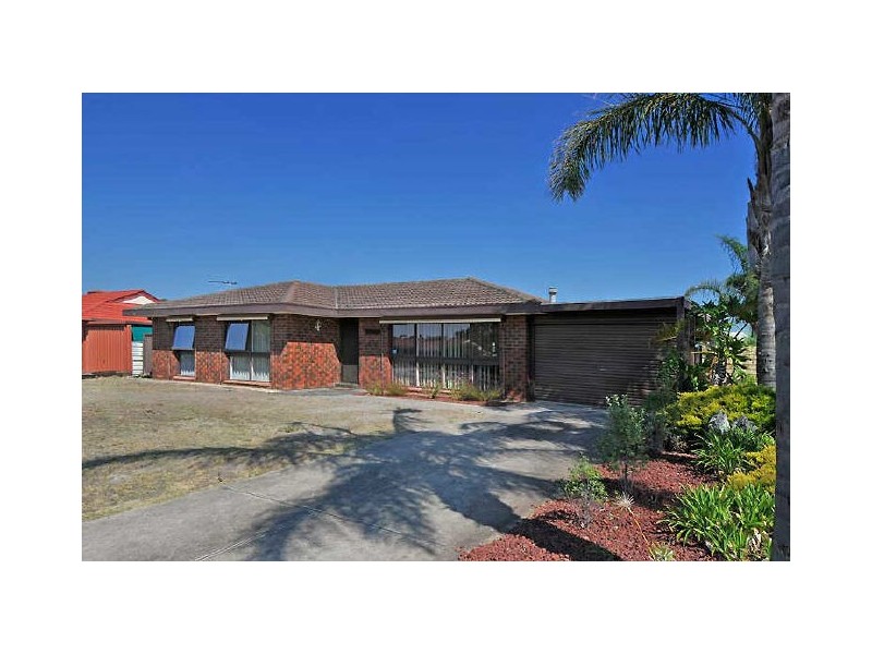 7 Thomson Crescent, North Haven SA 5018