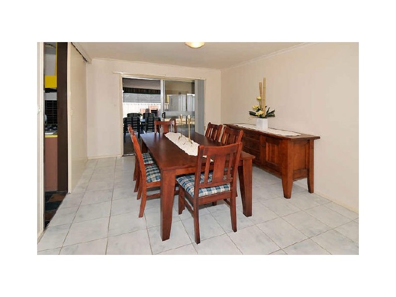 7 Thomson Crescent, North Haven SA 5018