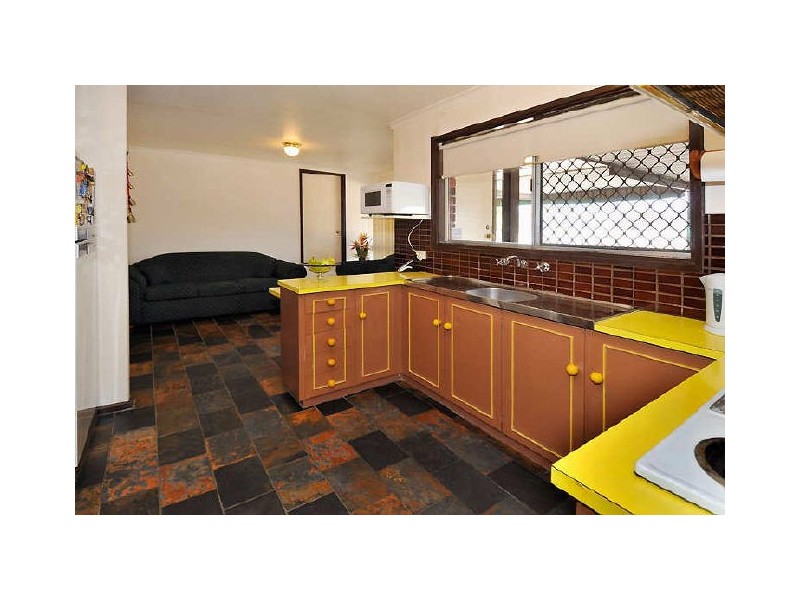 7 Thomson Crescent, North Haven SA 5018