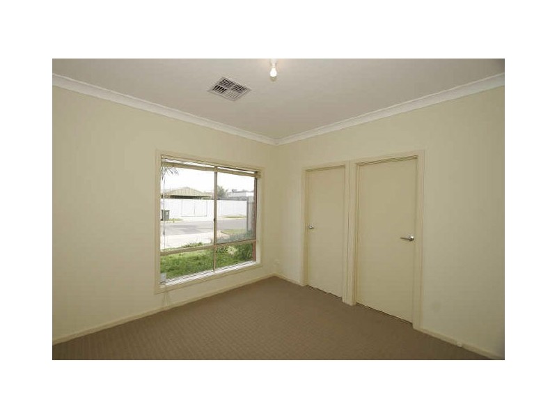 2 Chapman Street, Findon SA 5023