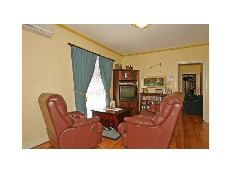 10 Evans Street, Rosewater SA 5013
