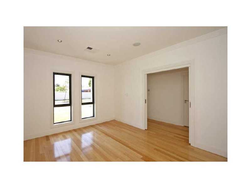 17a Glenavon Street, Woodville South SA 5011