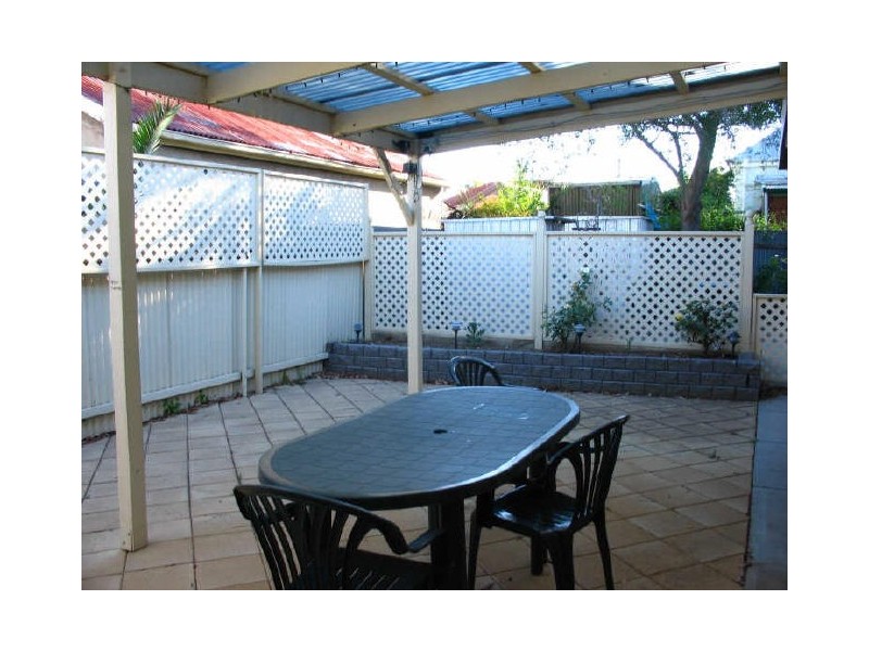 2/14 Webber Street, Queenstown SA 5014