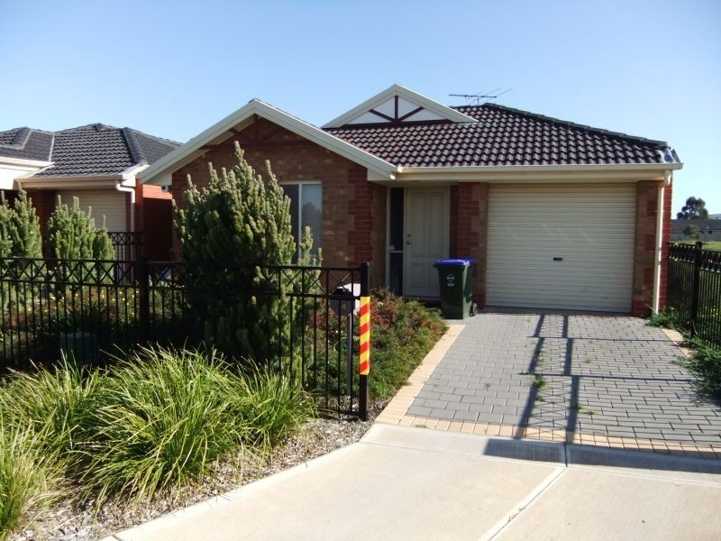 16 Yellow Gum Avenue, Athol Park SA 5012