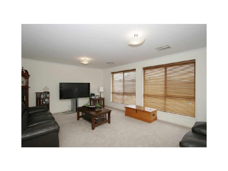 8 Norman Street, Angle Park SA 5010