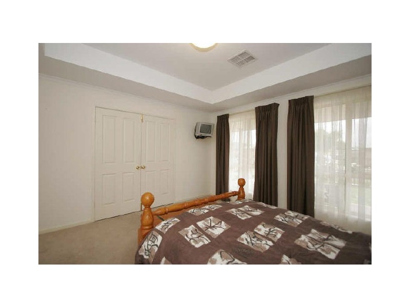 8 Norman Street, Angle Park SA 5010