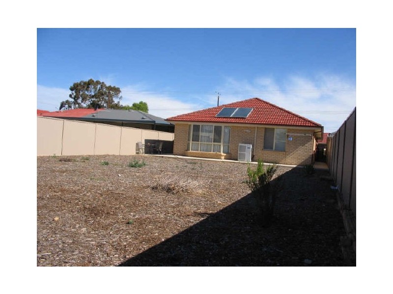 43 Hamley Crescent, Mansfield Park SA 5012