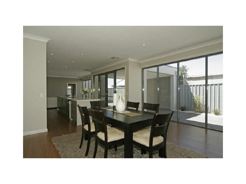 5a Douglas Street, Flinders Park SA 5025