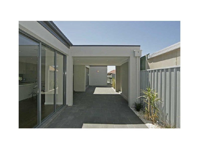 5a Douglas Street, Flinders Park SA 5025