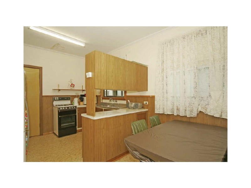 24 Solvay Road, Taperoo SA 5017