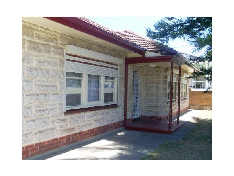 8 Rondo Avenue, Findon SA 5023