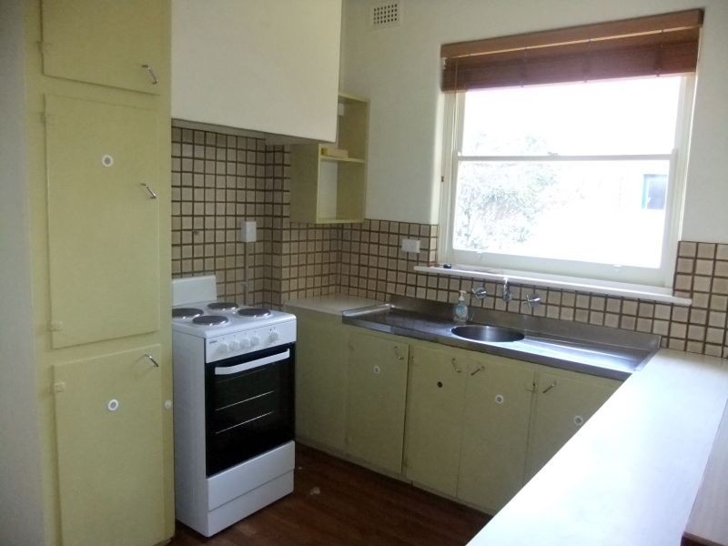 74 Oval Avenue, Woodville South SA 5011