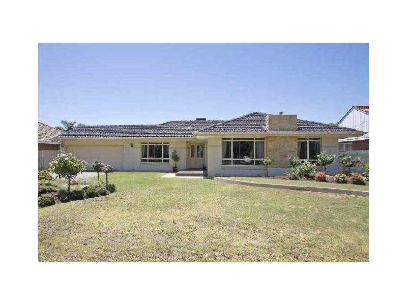14 Columbine Avenue, West Lakes Shore SA 5020