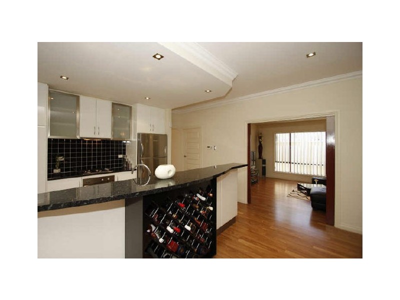 4 Amos Way, Royal Park SA 5014