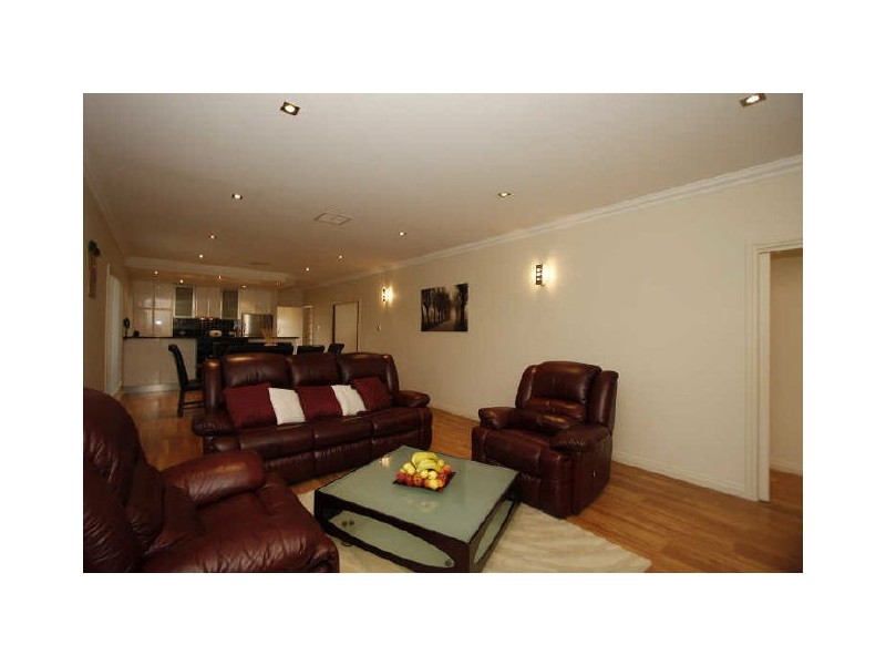 4 Amos Way, Royal Park SA 5014