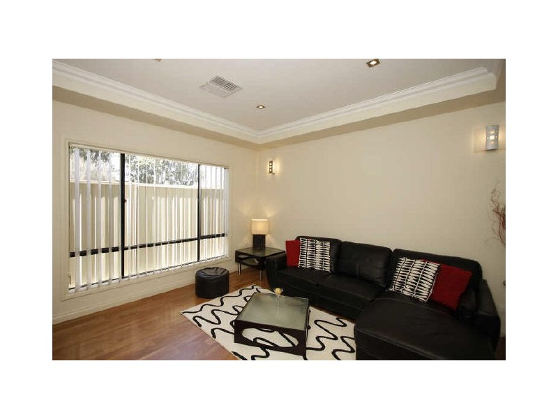 4 Amos Way, Royal Park SA 5014