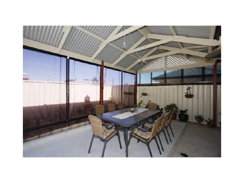 4 Amos Way, Royal Park SA 5014