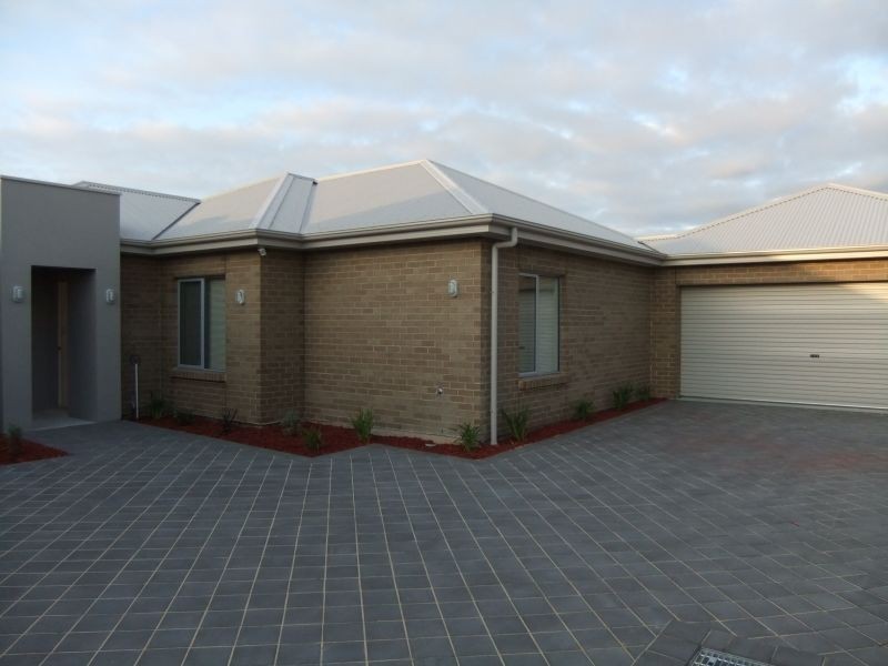 3/6 Ruby Street, Seaton SA 5023