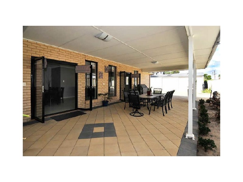 11 Rosemary Street, Woodville West SA 5011