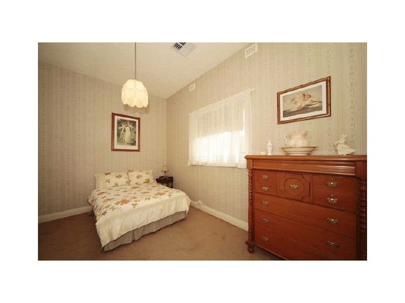 9 Beaufort Street, Woodville SA 5011