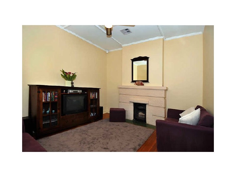 29 Devonport Terrace, Ovingham SA 5082