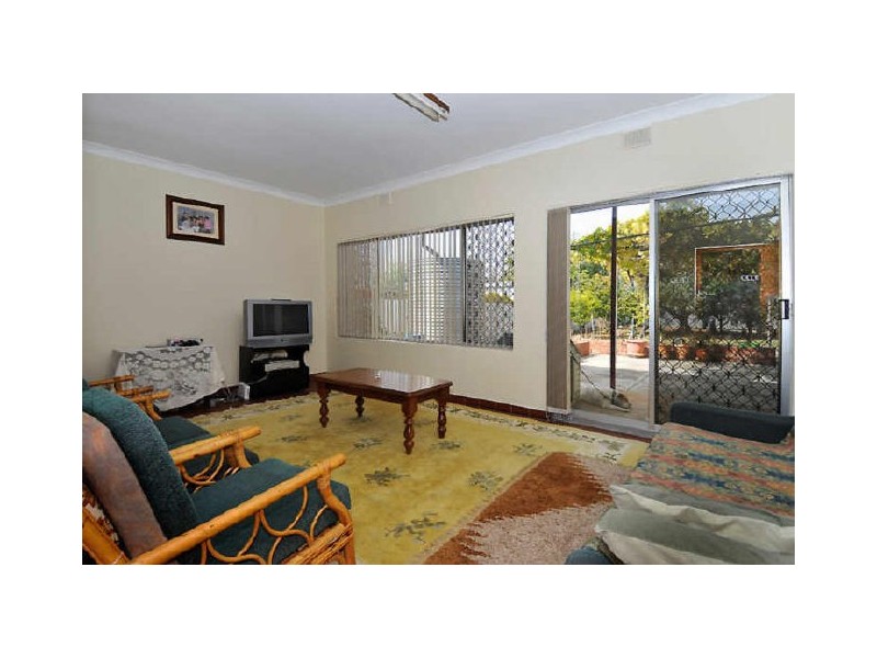 74 Wilpena Terrace, Kilkenny SA 5009
